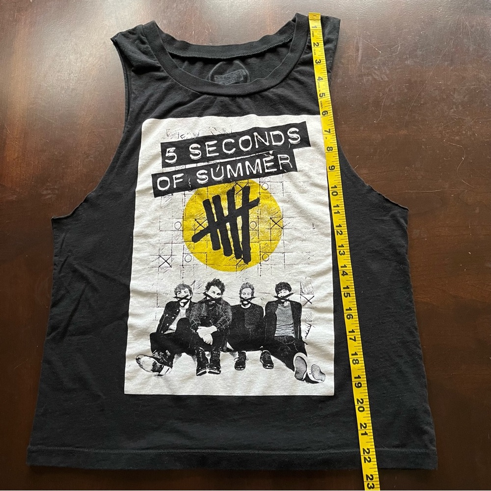 5 Seconds Of Summer Black Graphic Muscle Top, Size S - Picture 8 of 10